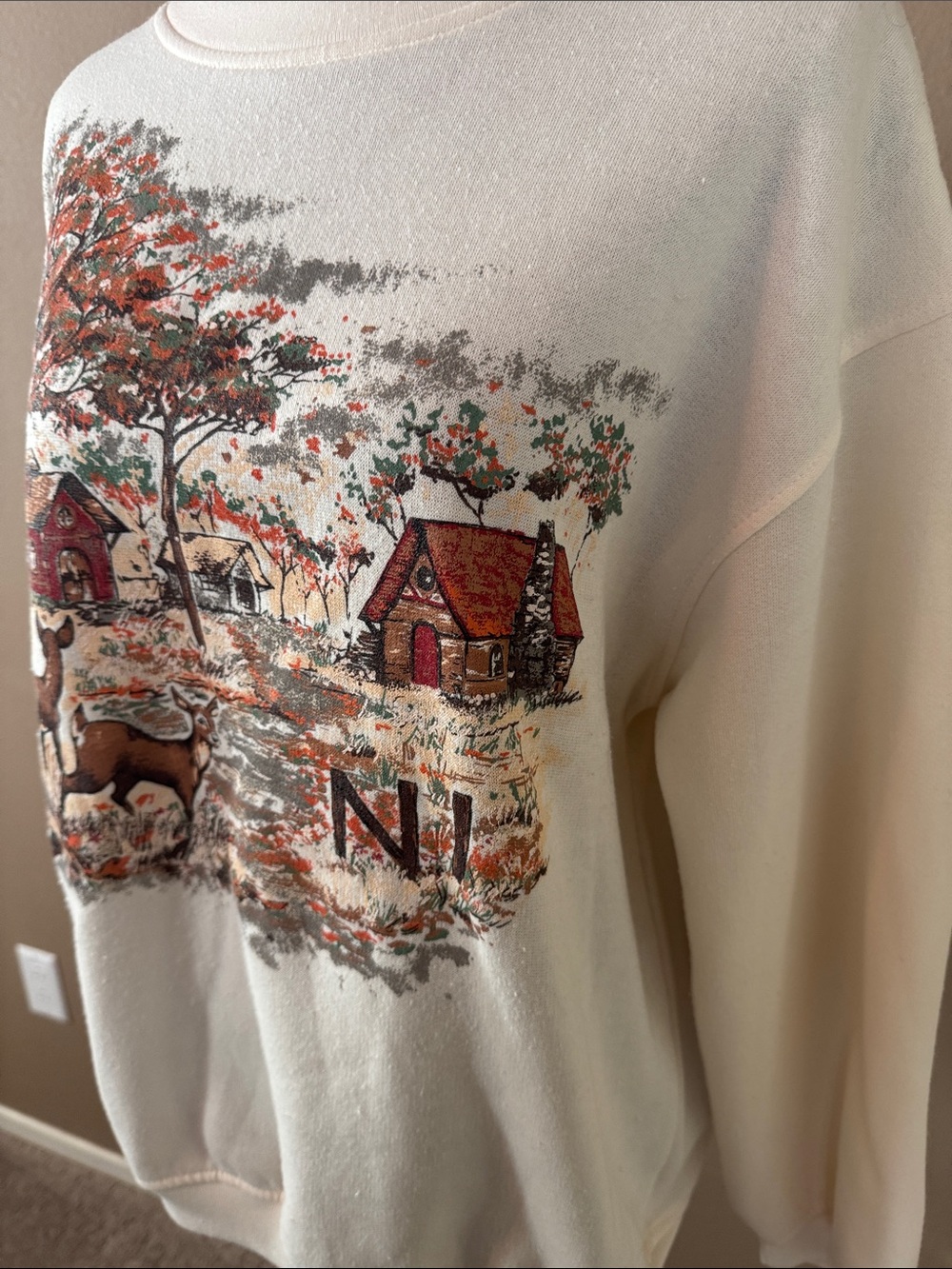 Vintage Cottagecore Painted Fall Country Scene Basic Editions Sweatshirt - Picture 5 of 10